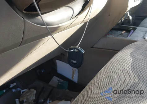 2008 Ford Escape Xlt from USA, damaged, VIN 1FMCU03Z88KC93136